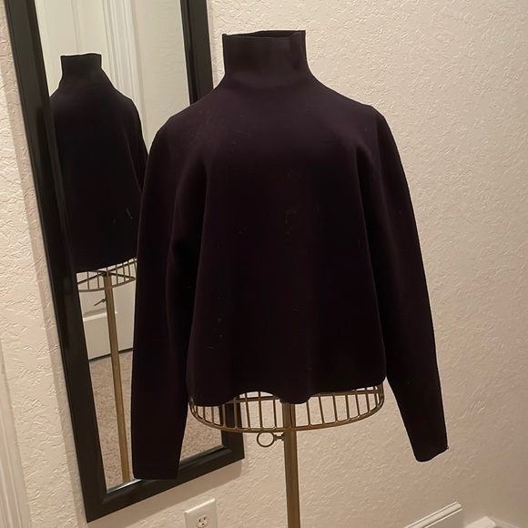 Black Turtle Neck Sweater - Picture 1 of 2